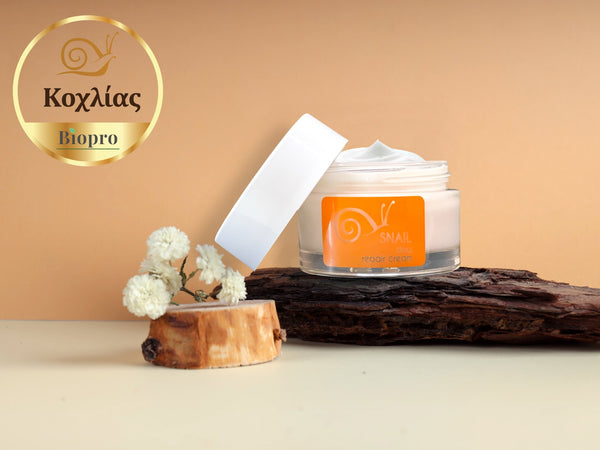2+1 ΔΩΡΩ Αναπλαστική 24ωρη κρέμα με εκχύλισμα γέλης σαλιγκαριού